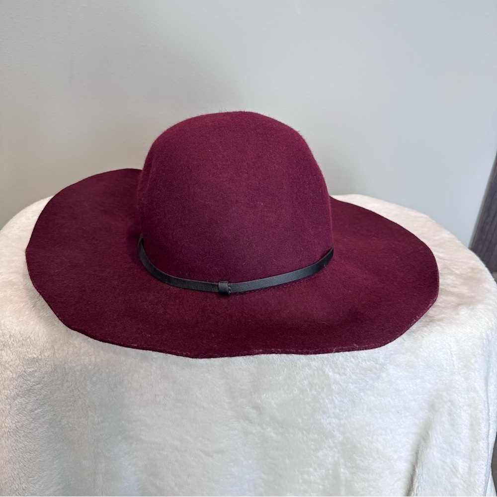 100% Wool Wide Brim Burgundy Wine Red Target Round Floppy Hat Thin Black Belt